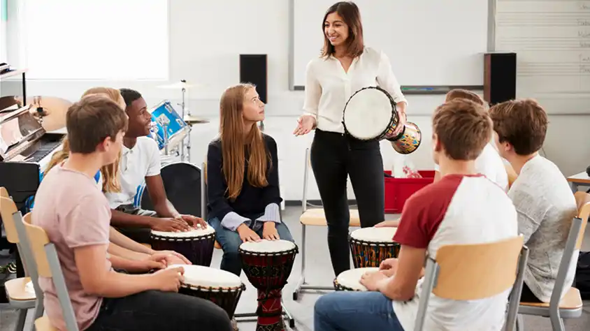 آموزش موسیقی در کالج یا دانشگاه‌ های کانادا