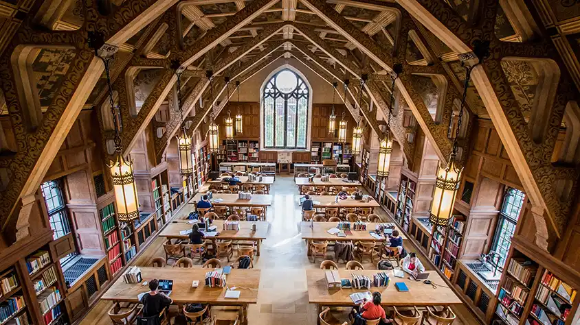 کتابخانه دانشگاه شیکاگو 