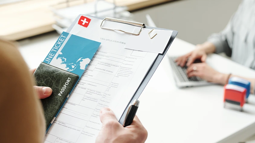 مدارک لازم برای ویزای توریستی سوئیس